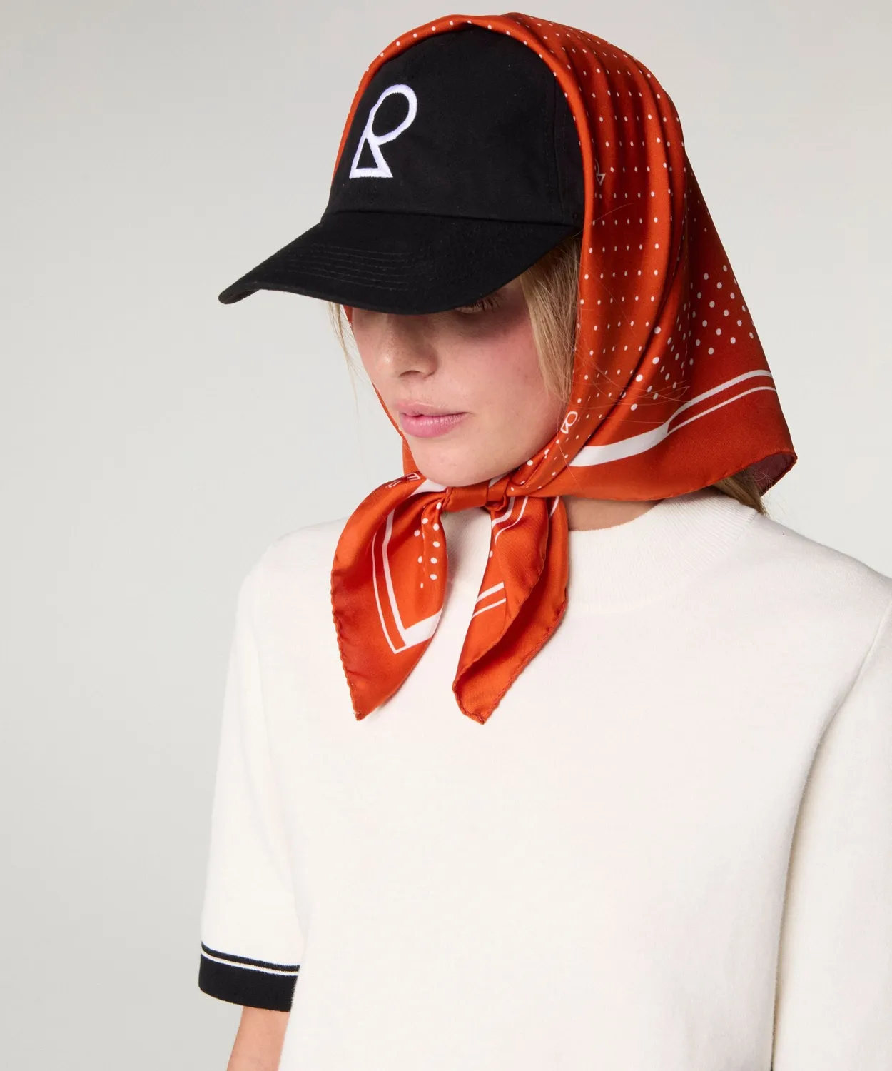 Rodier Foulard seta pois 70x70 arancio ruggine