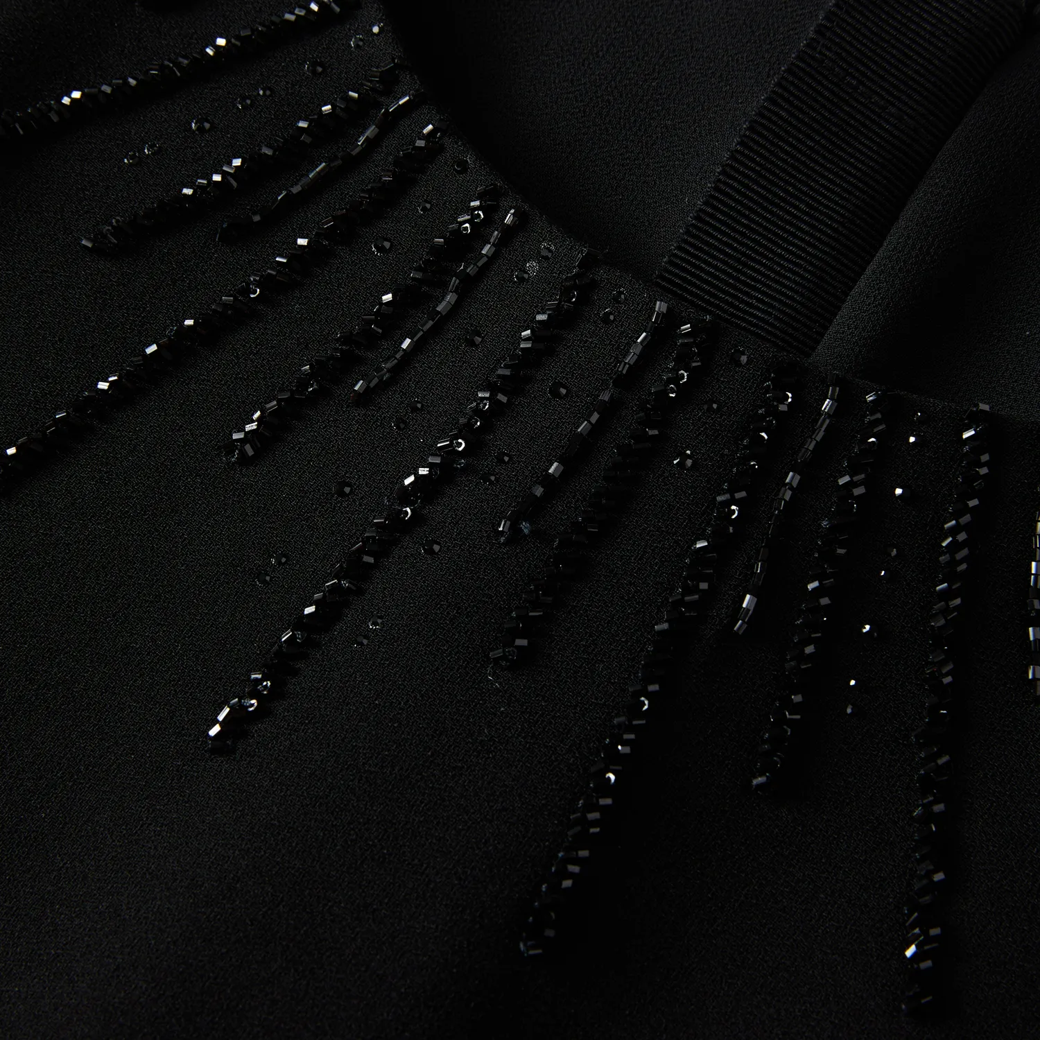 Ports LQ9D130TWB005 abito nero maniche corte elegante