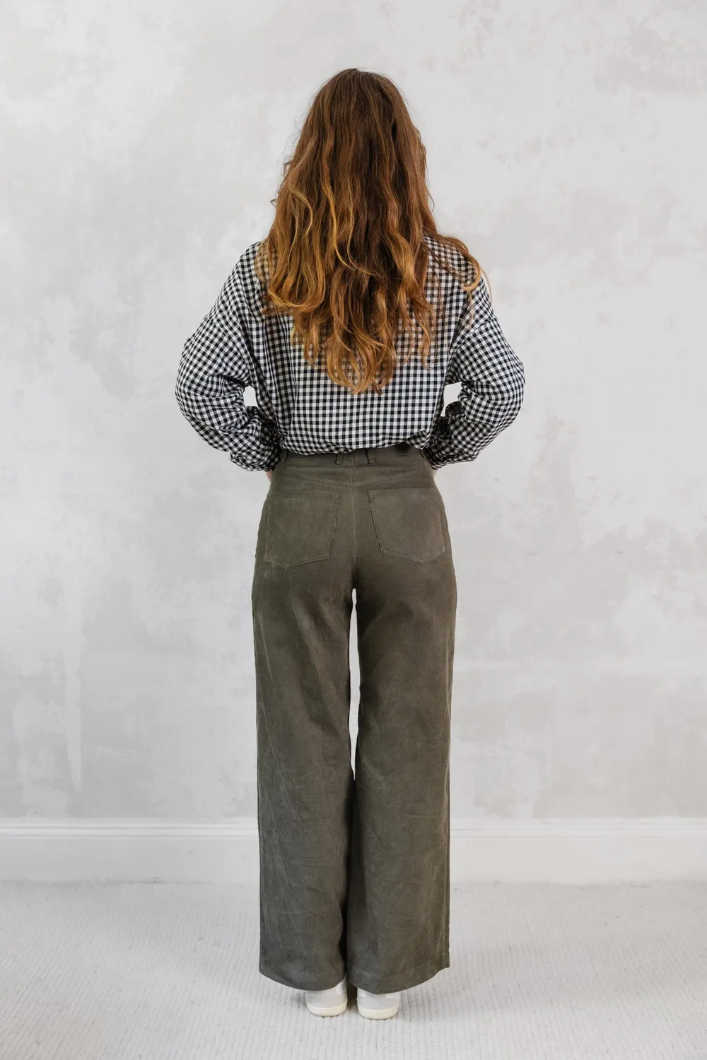 Jyoti - Fair Works Tushar pantaloni velluto pistacchio