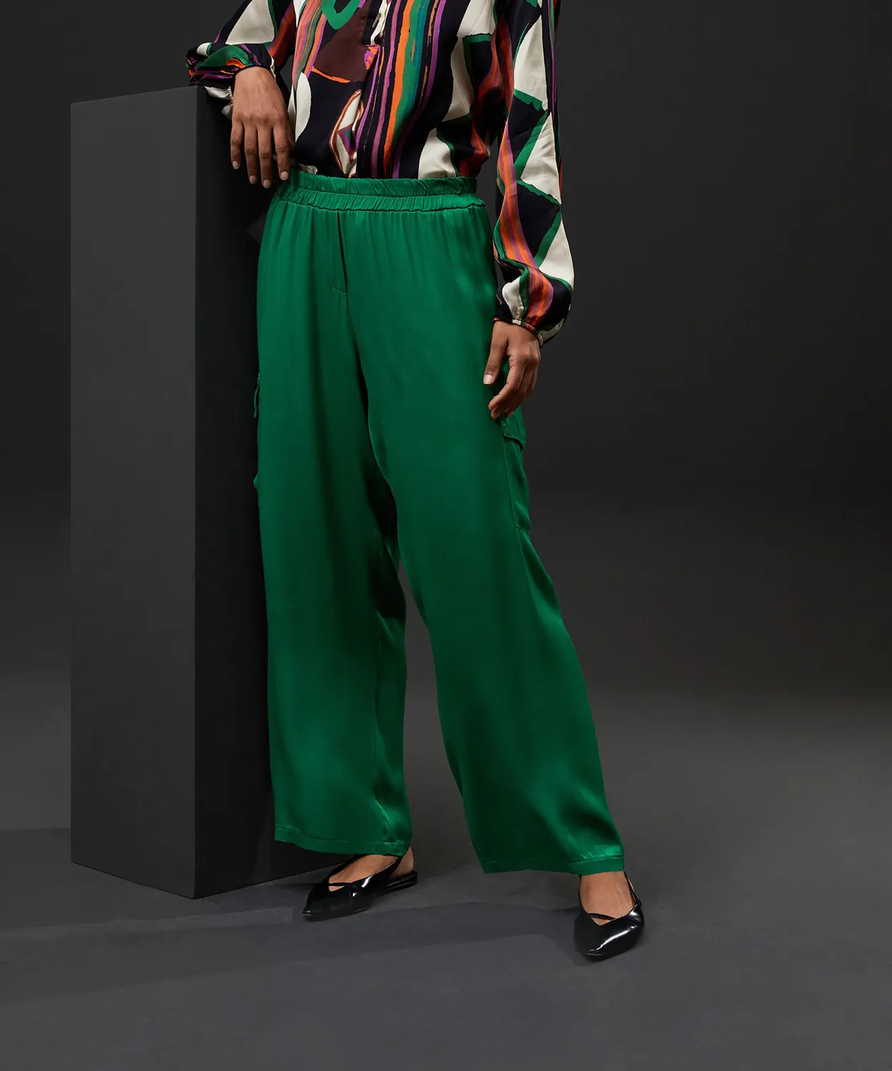 Rodier pantaloni cargo raso verde viscosa elasticizzati