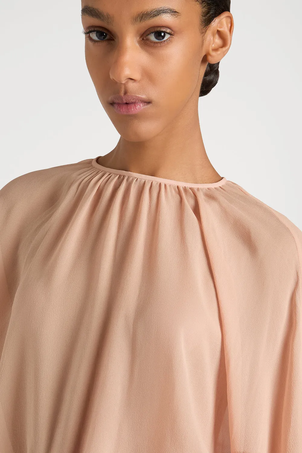PORTS 1961 Blush Aura blusa nude georgette con volant