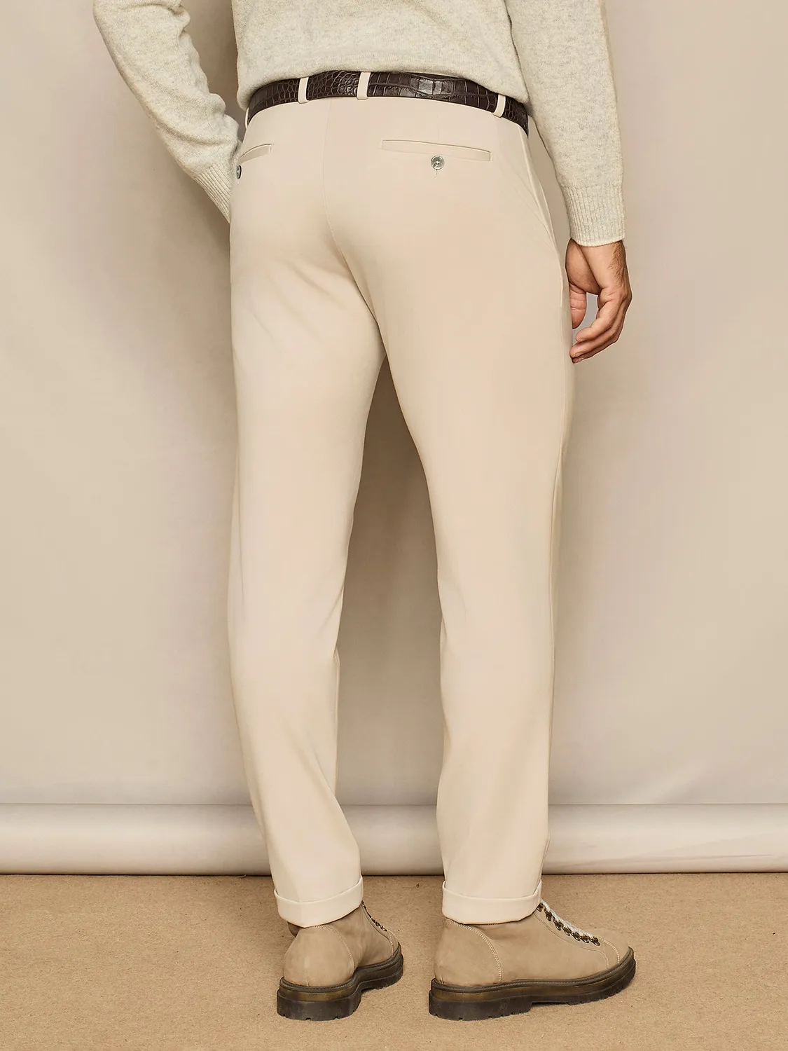 Paul Taylor Leisure Fit pantalone jersey beige con risvolto
