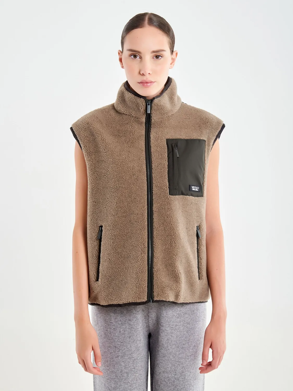 Vicolo Gilet Tessuto Teddy tortora collo alto
