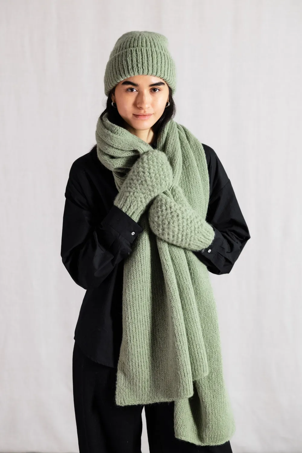 Jyoti Tapabocas Mint sciarpa baby alpaca menta