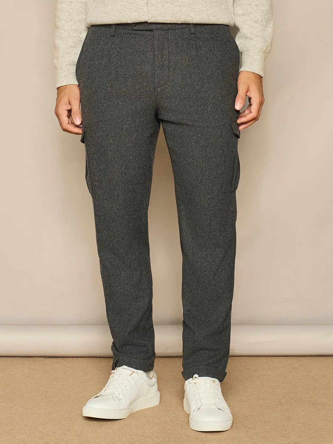 Paul Taylor Cargo pantalone lana grigio scuro tasconi