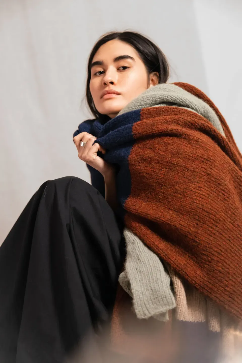 Jyoti Tapabocas Colorblock sciarpa in baby alpaca colorblock