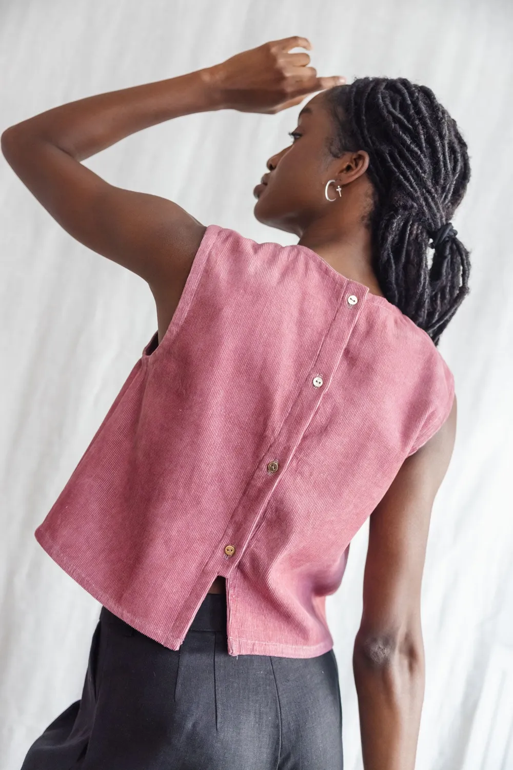 Jyoti Fair Works Arman top velluto rosa cipria corto