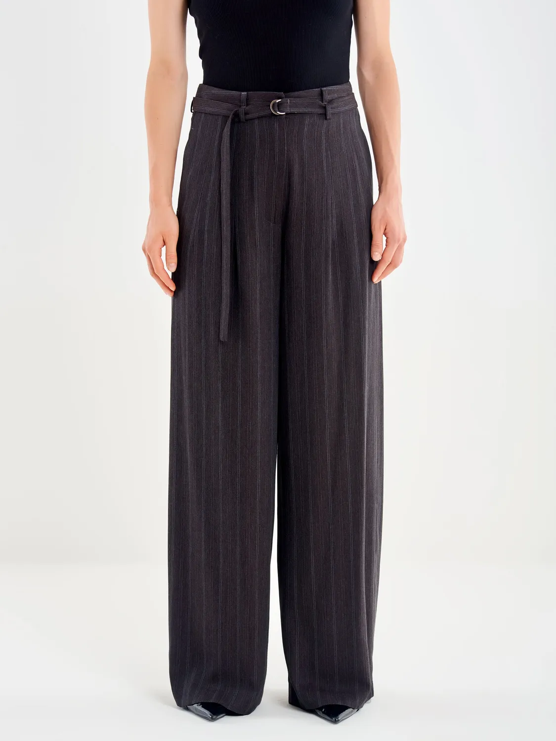 Vicolo Pantalone Palazzo con Pinces gessato grigio
