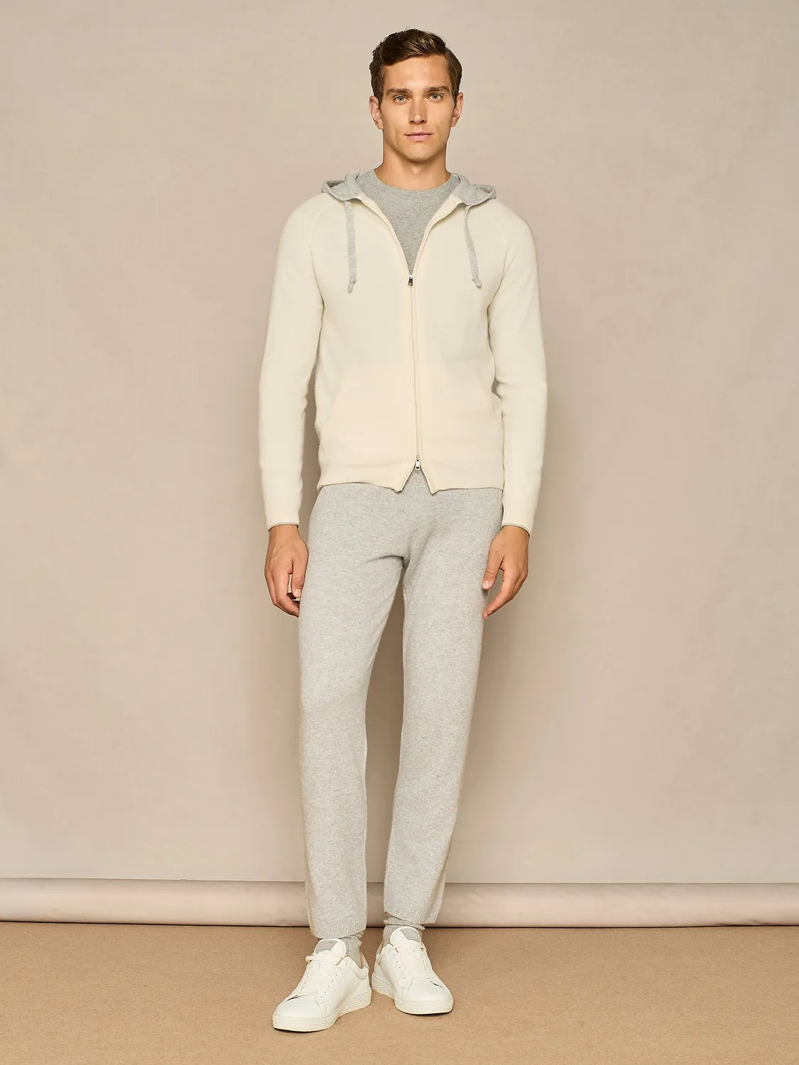 Paul Taylor felpa cashmere color block bianco con cappuccio