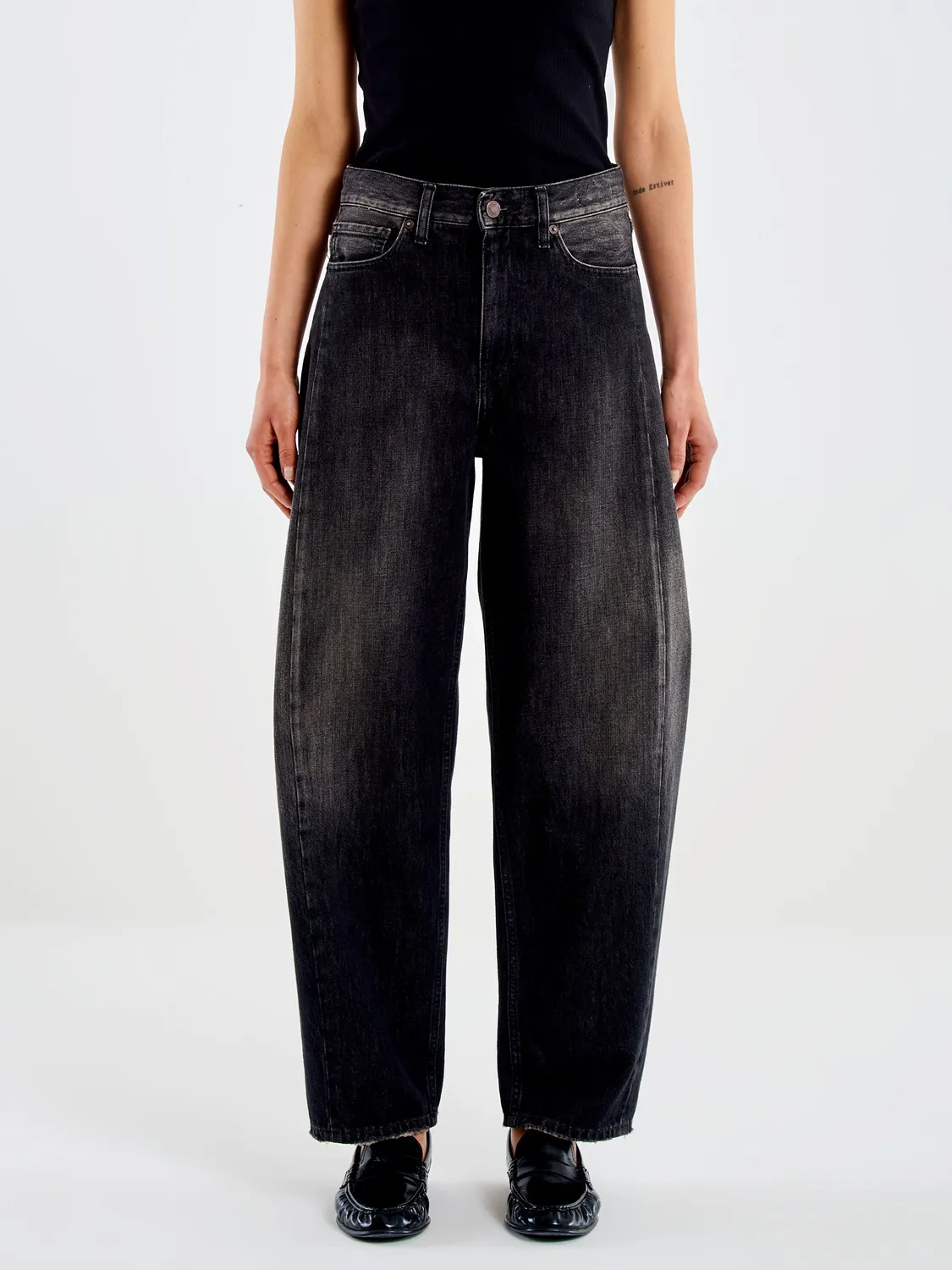 Vicolo Chiara Barrel jeans nero dirty vita media