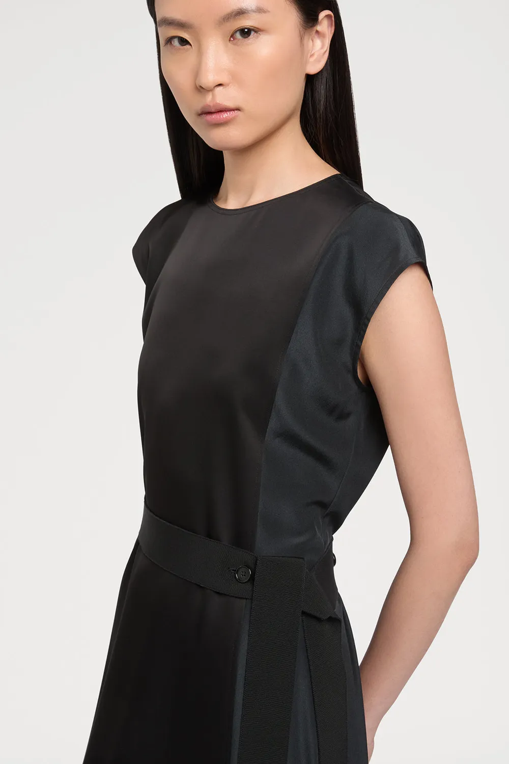 PORTS Everyday Black abito nero pieghe laterali