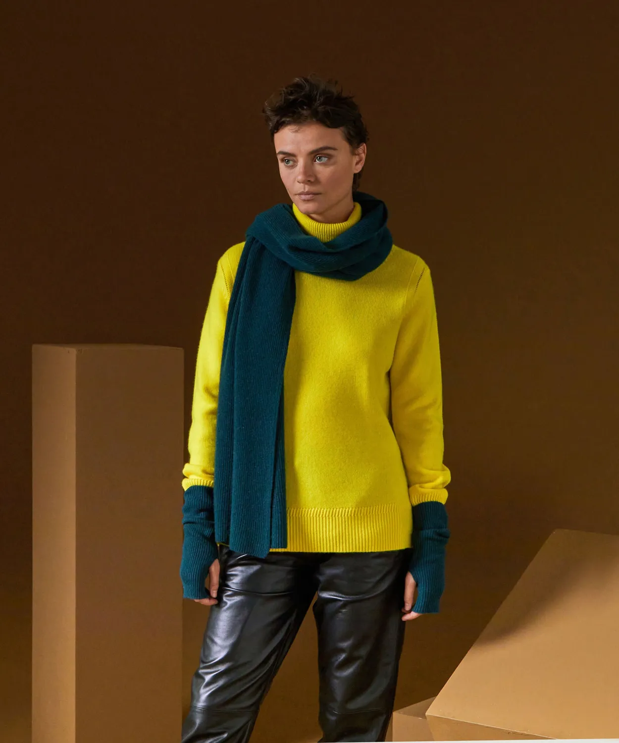Rodier maglione cashmere dolcevita oversize giallo