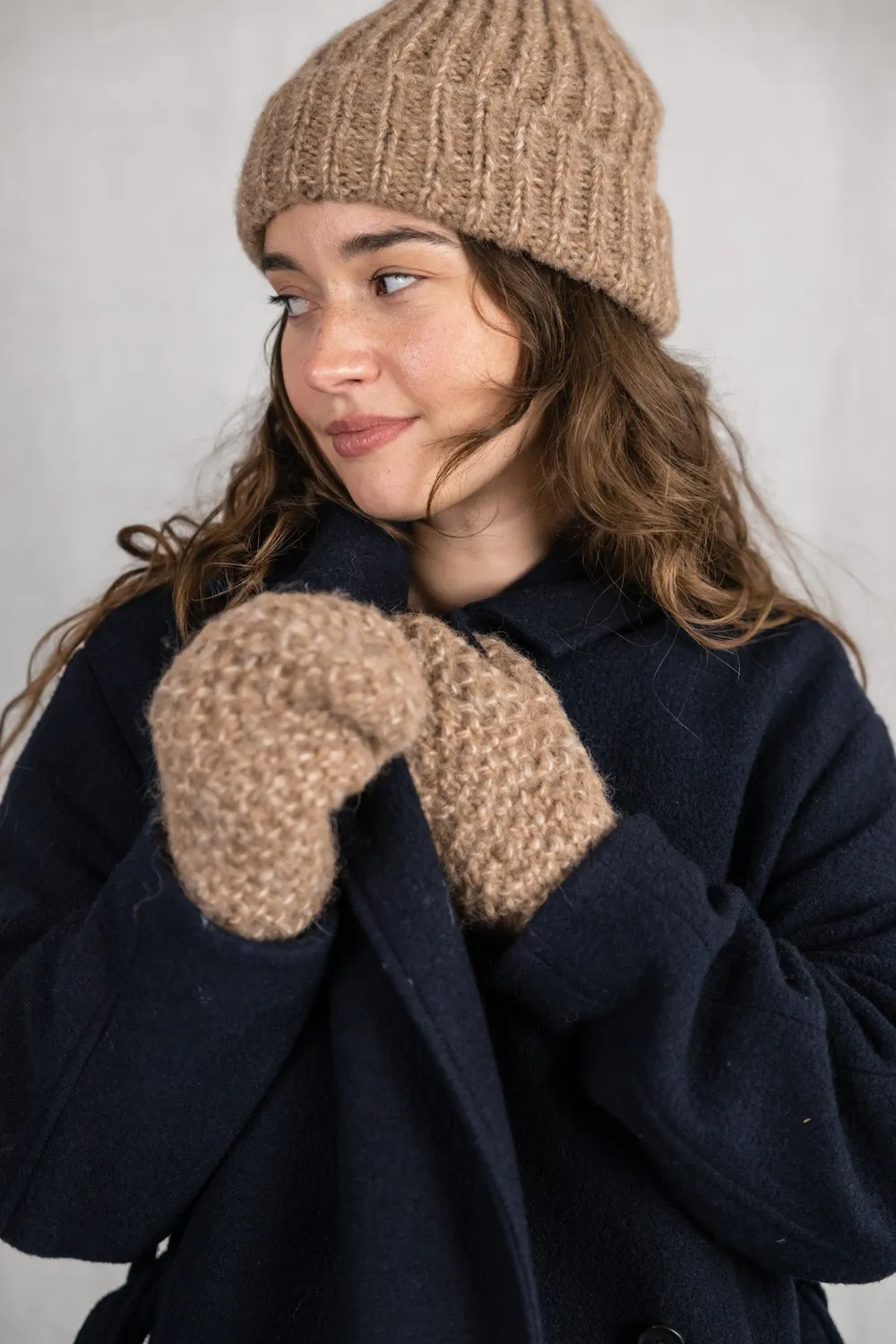 Jyoti Anatico berretto baby alpaca cammello caldo