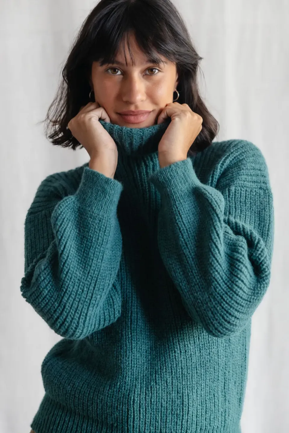 Jyoti Sabeti maglione dolcevita ocean morbido alpaca