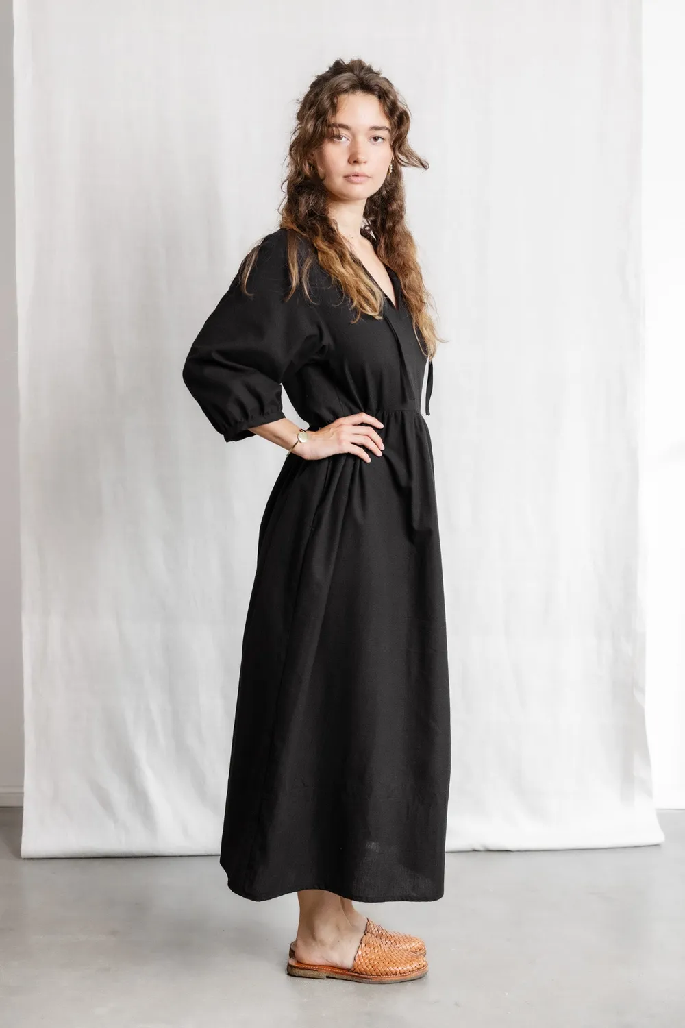 Jyoti Fair Works Paudali vestito nero in cotone