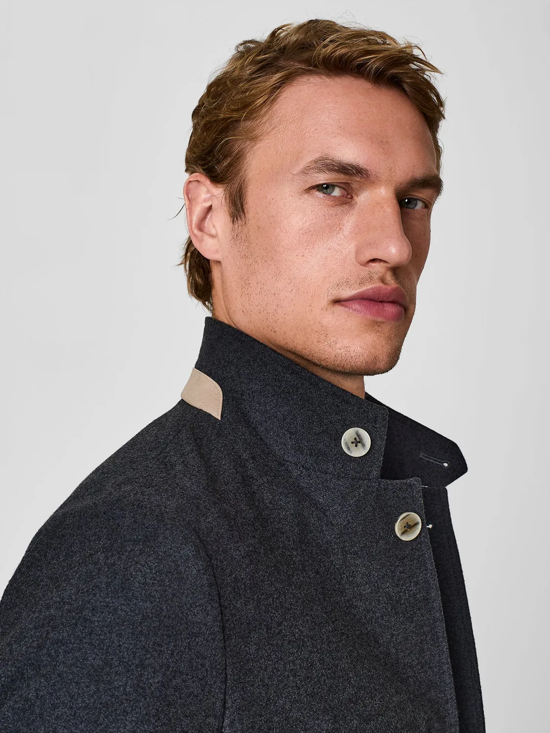 Paul Taylor Overjacket Giacca Grigio Scuro Tre Bottoni