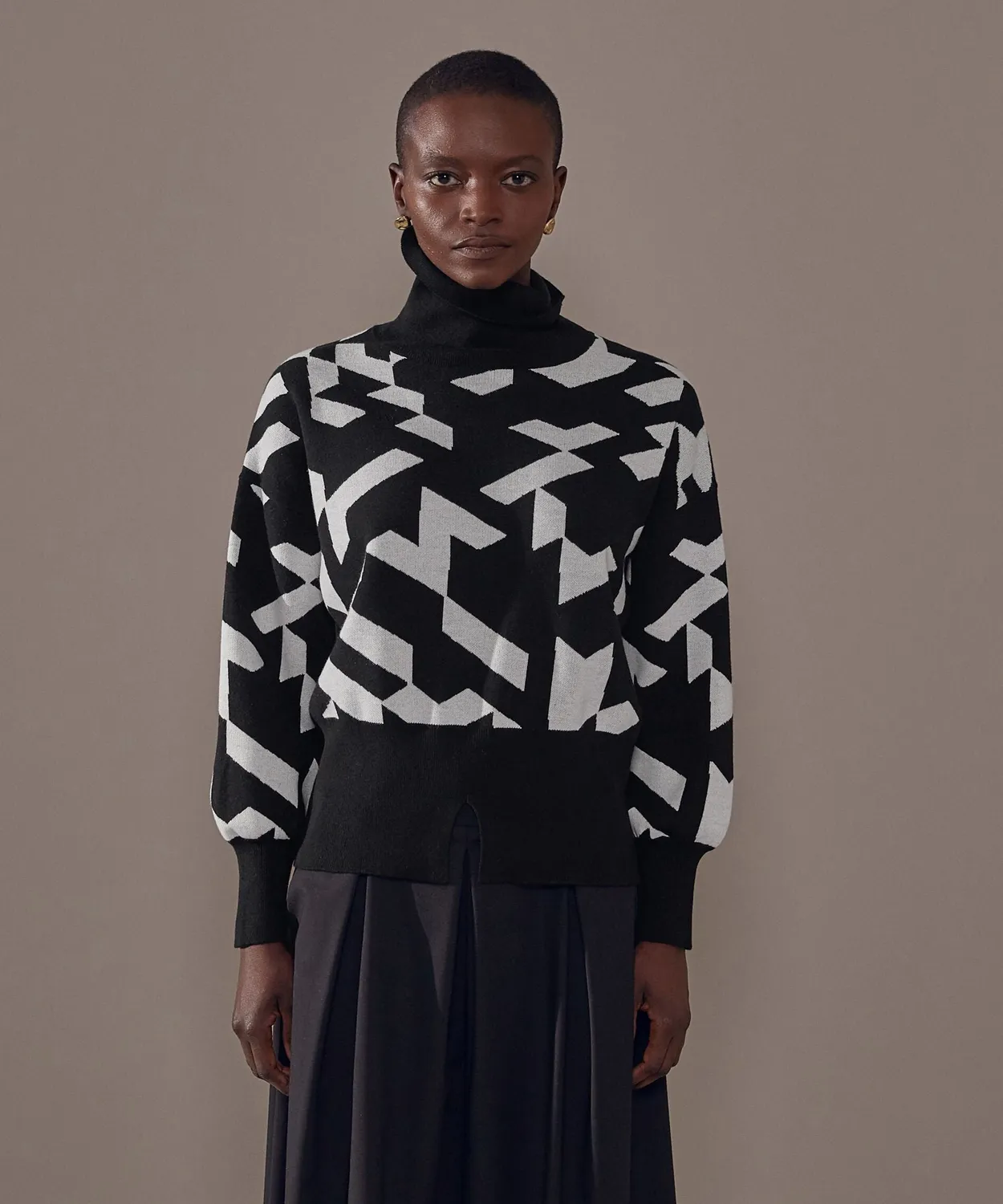 Rodier Maglione dolcevita nero jacquard geometrico