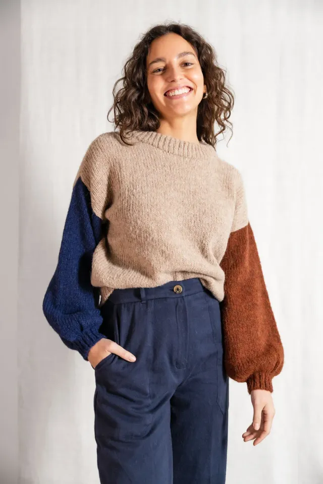 Jyoti Lupuna maglione sabbia baby alpaca oversize