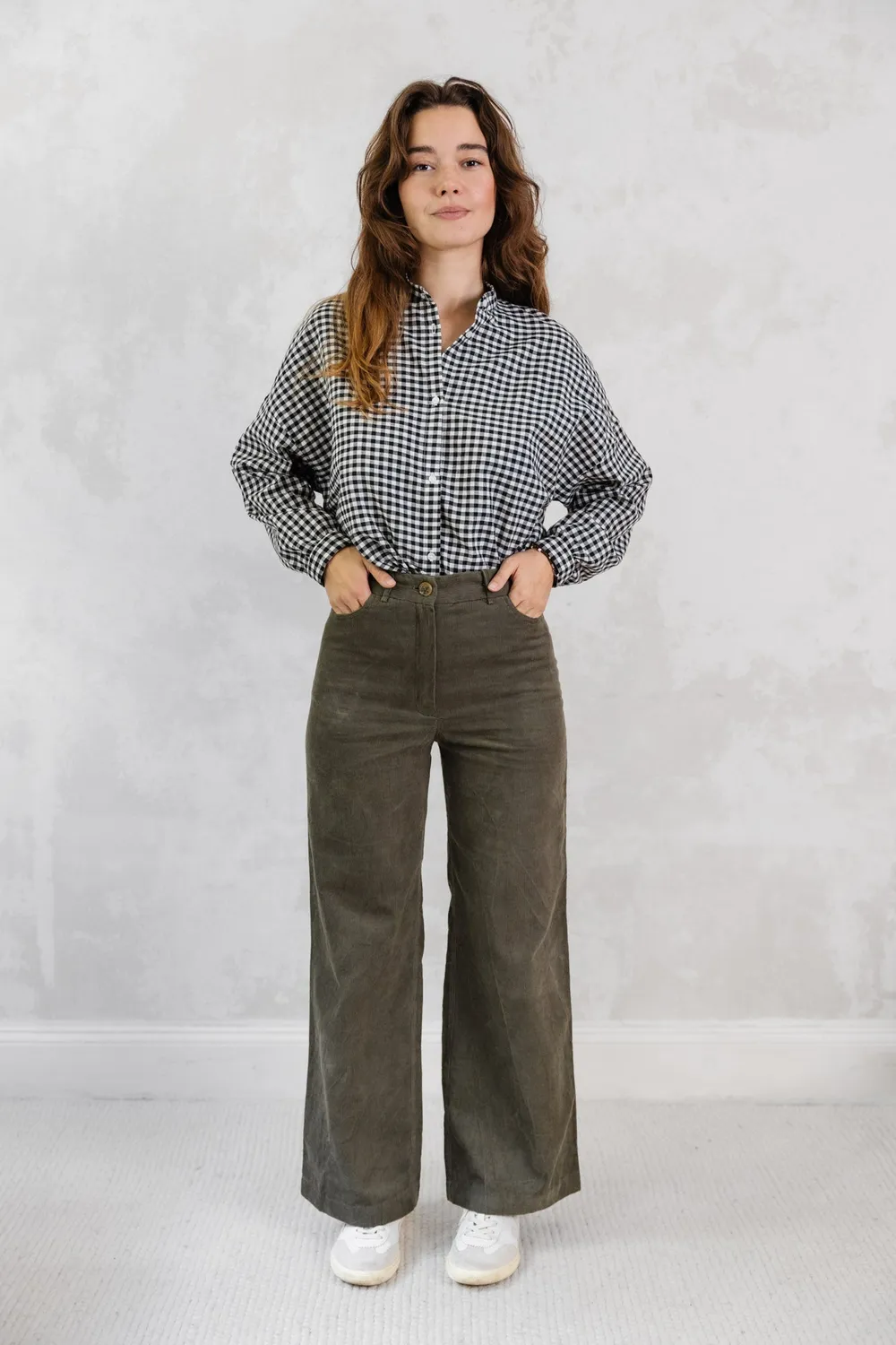 Jyoti - Fair Works Tushar pantaloni velluto pistacchio