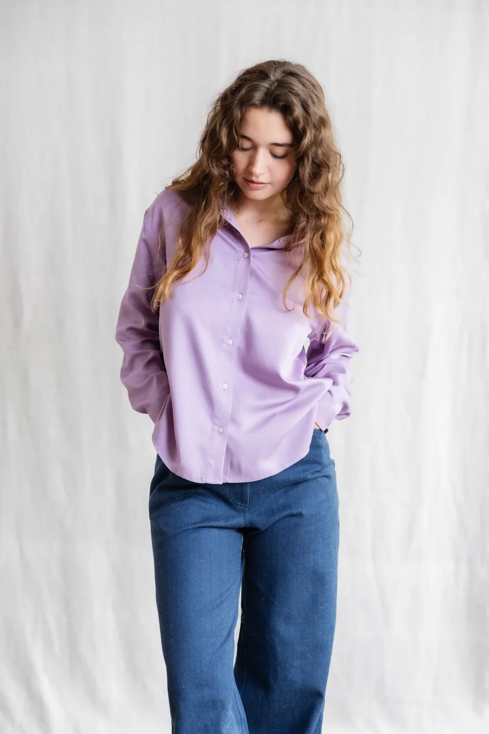 Jyoti Komali blusa modal lilla fluida