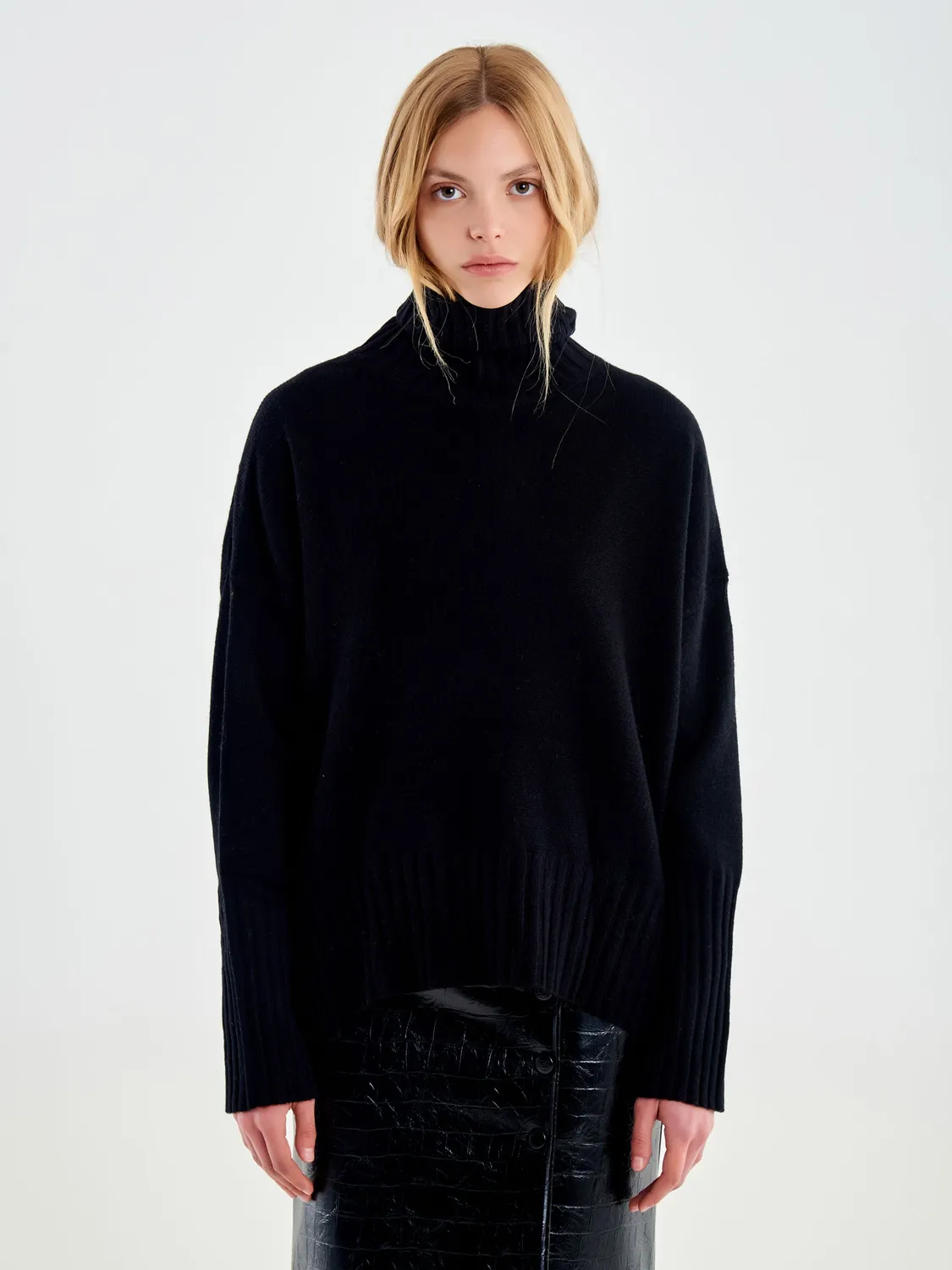 Vicolo Pull Dolcevita maglia nera taglia unica 100% lana