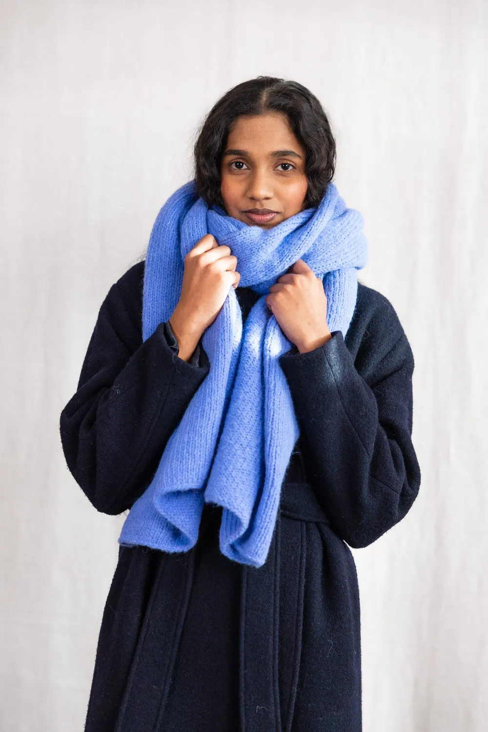 Jyoti Tapabocas sciarpa azzurra baby alpaca