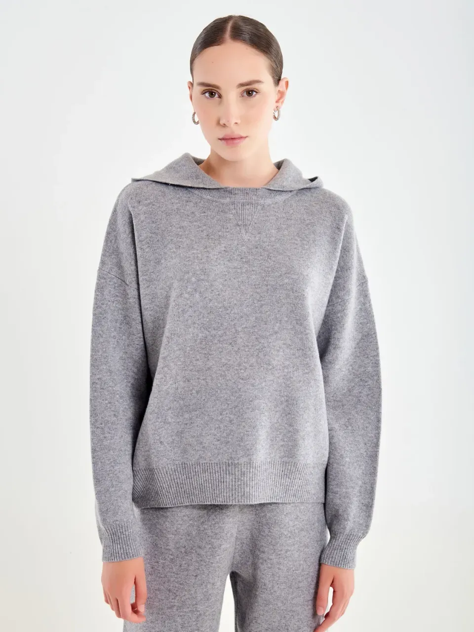 Vicolo Pullover con Cappuccio grigio Lana 100%