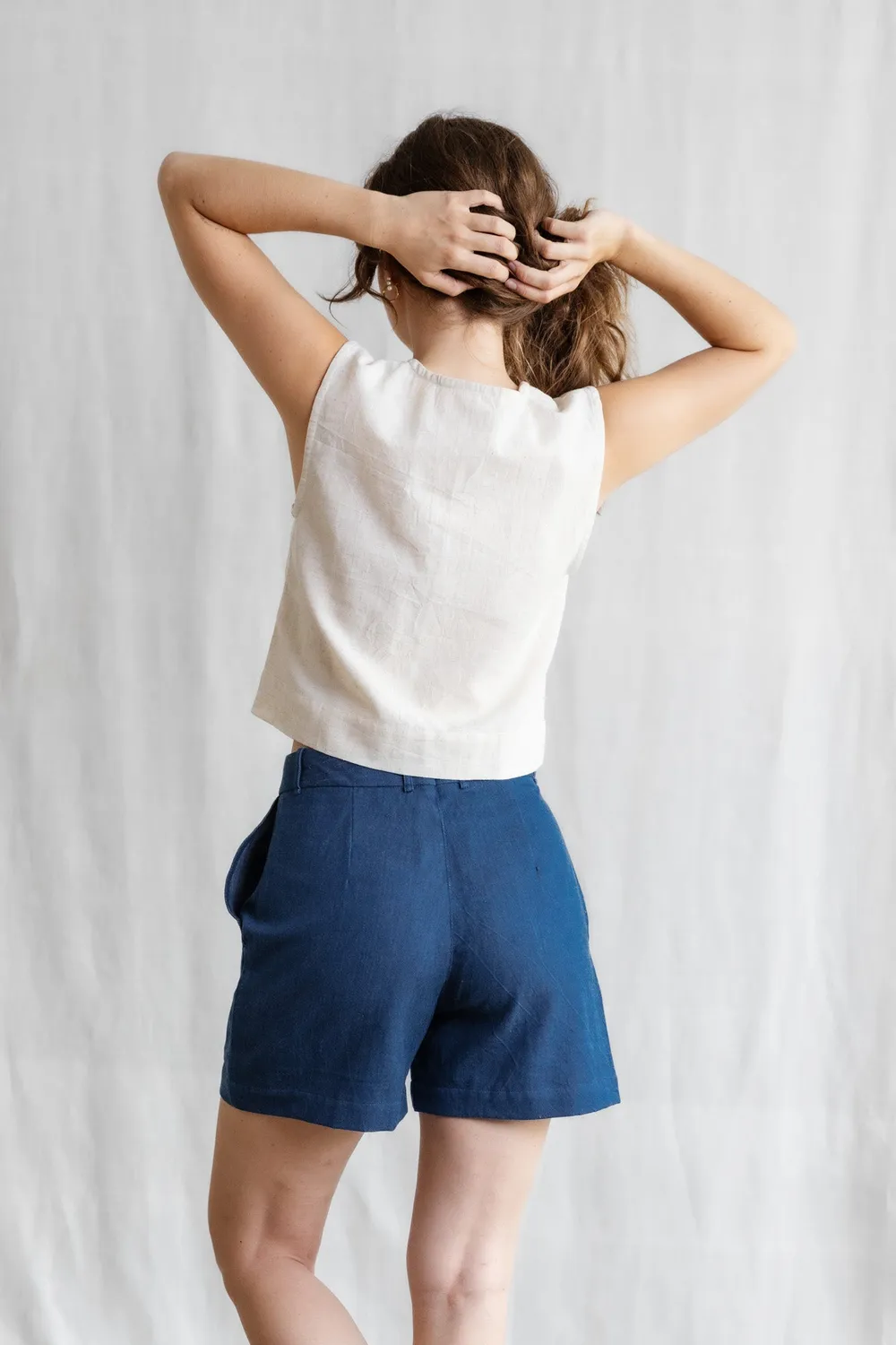 Jyoti Kusuma shorts denim donna cotone tasconi