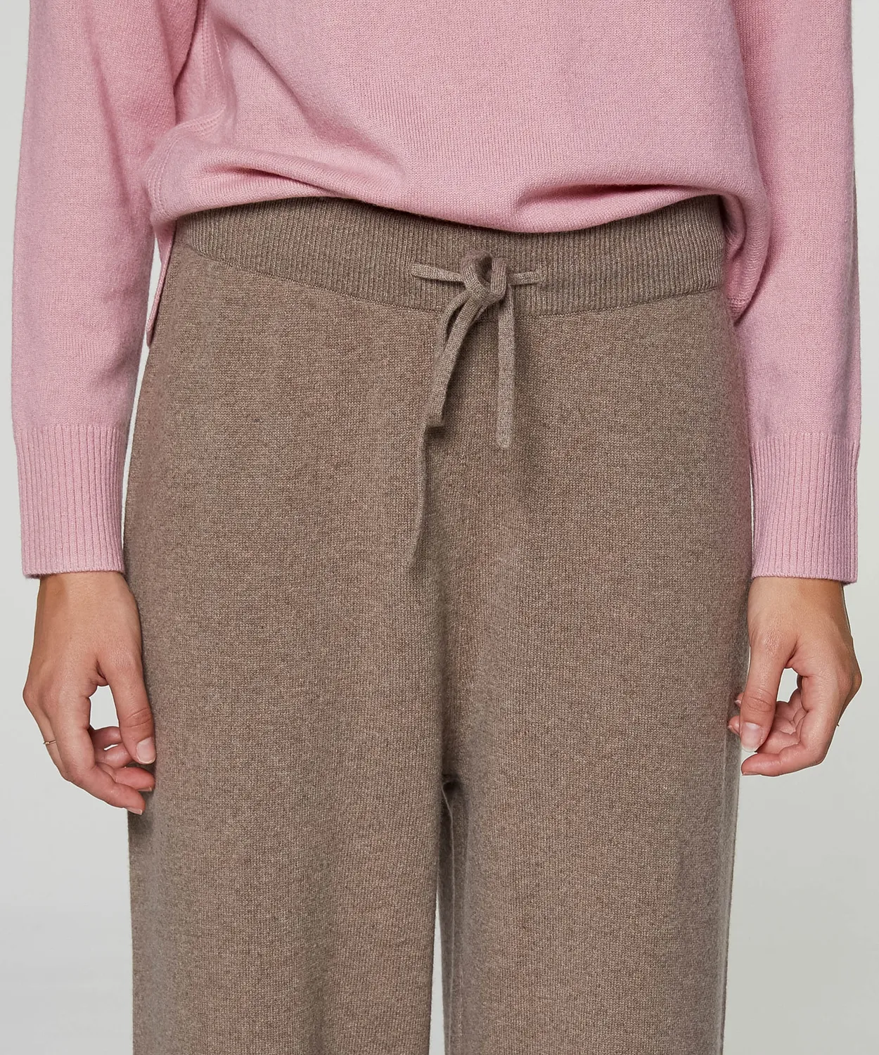Rodier Pantaloni larghi in cashmere talpa