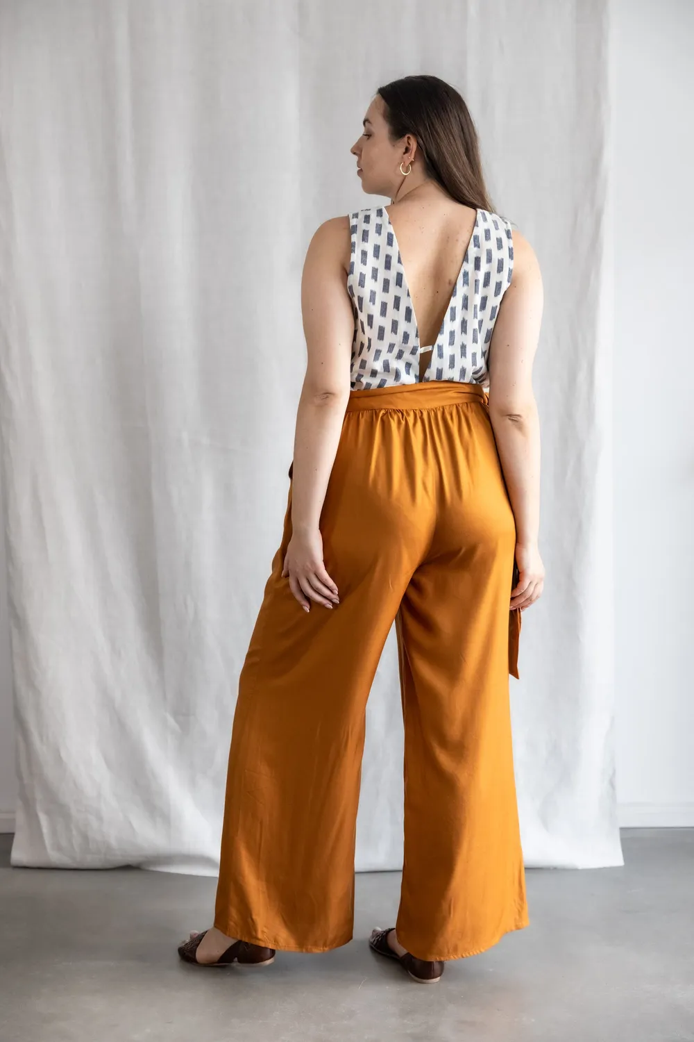 Jyoti Rajni pantaloni modal rame gamba larga